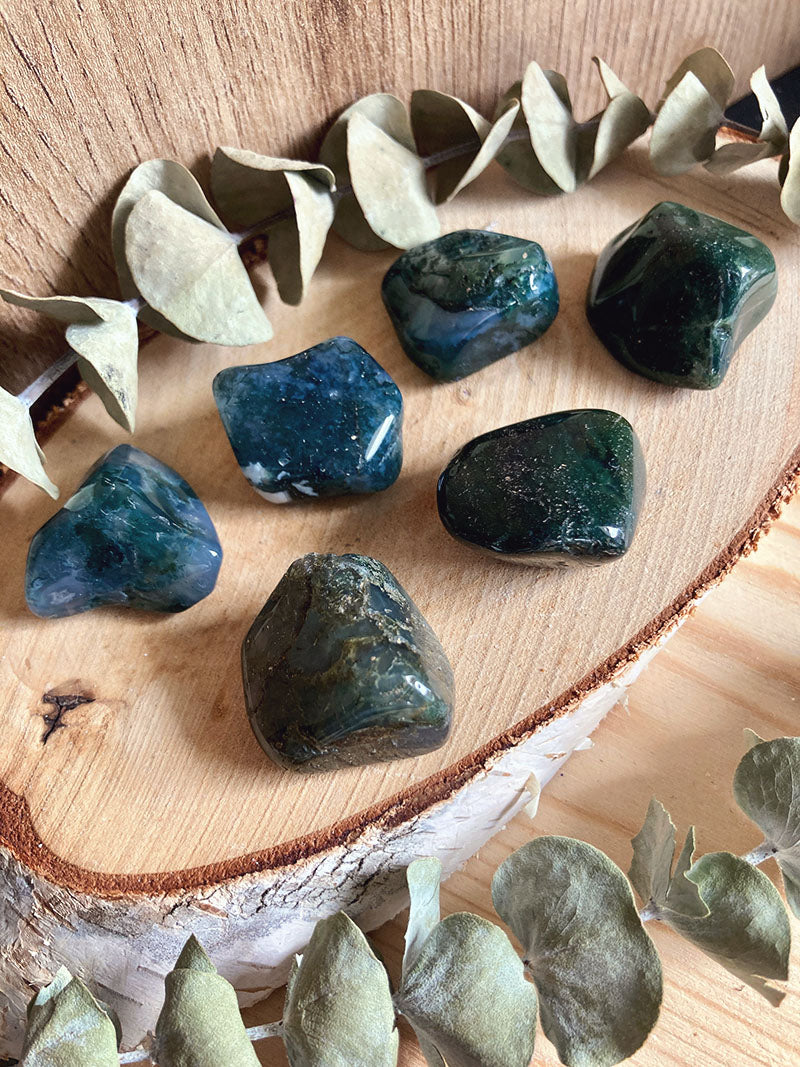 Moosachat Trommelstein – Magische Kristalle